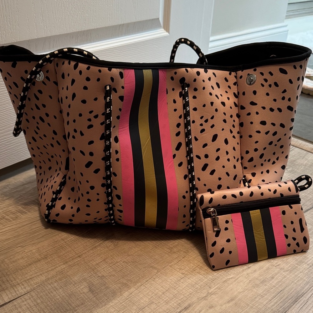 Stylish Neoprene Tote Bag Set